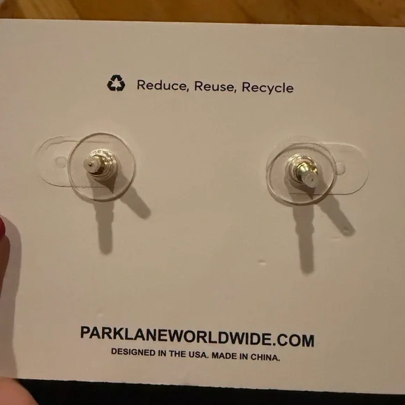 NWT Park Lane Turquoise Heart Earrings - Picture 3 of 3